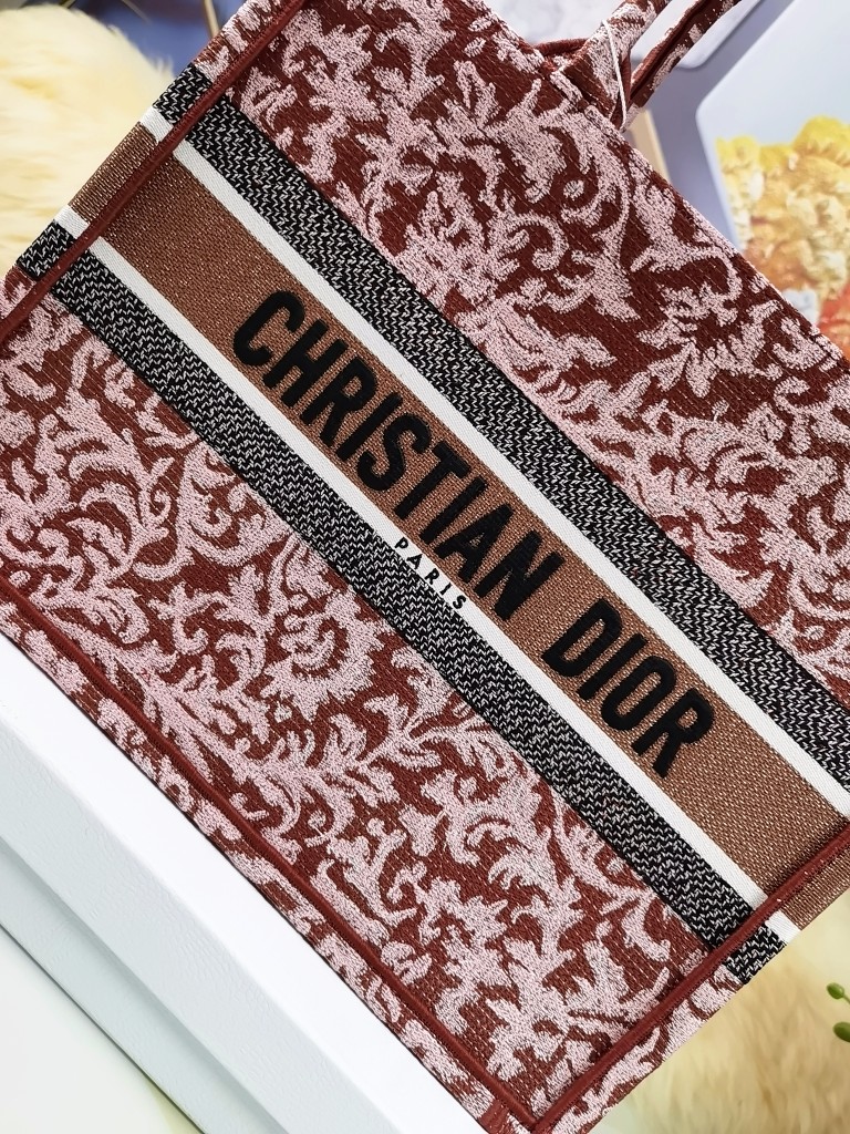 Christian Dior Shopping Bags